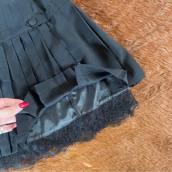 ROBERT RODRIGUEZ PLEATED MINI SKIRT WITH LACE TRIM SIZE 2 - Picture 3 of 6